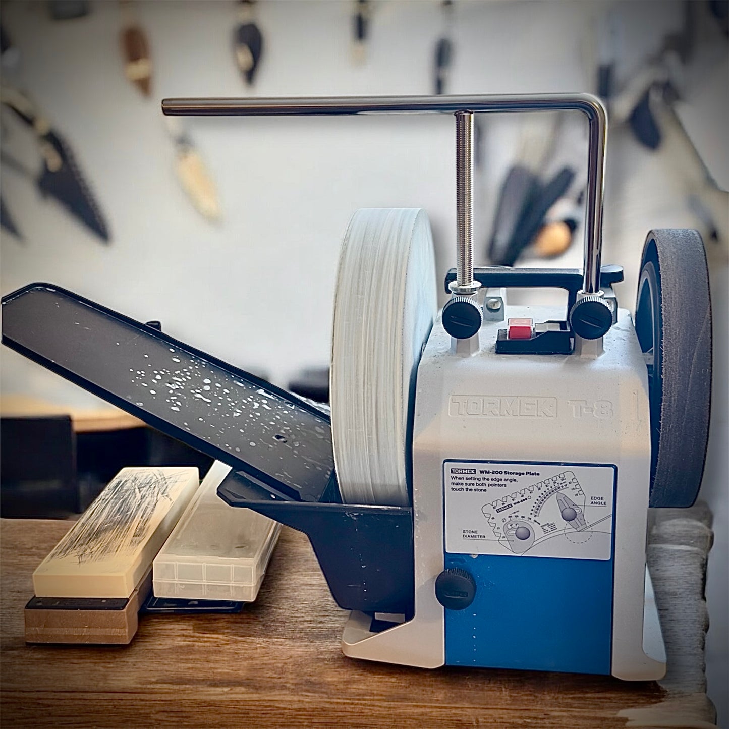 Professional Knife Sharpening Service