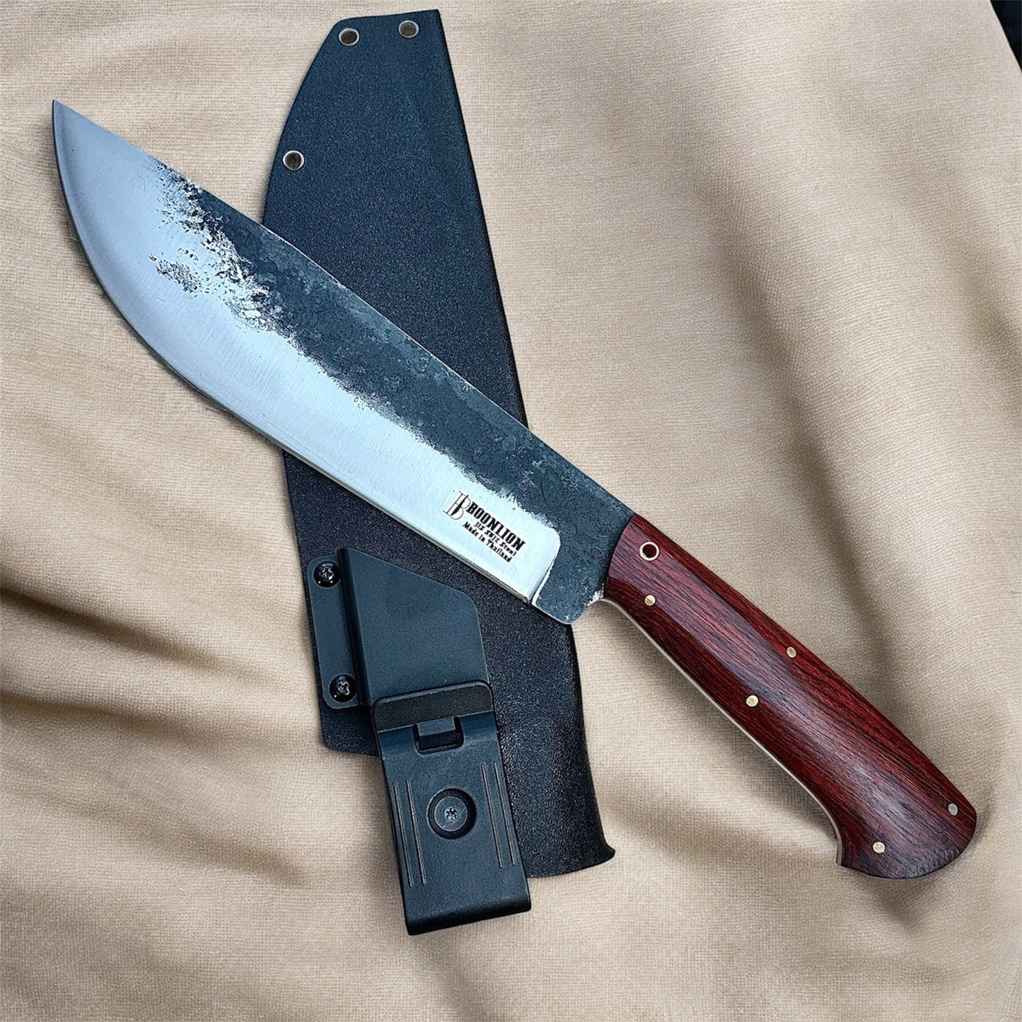 10" HmongBowie