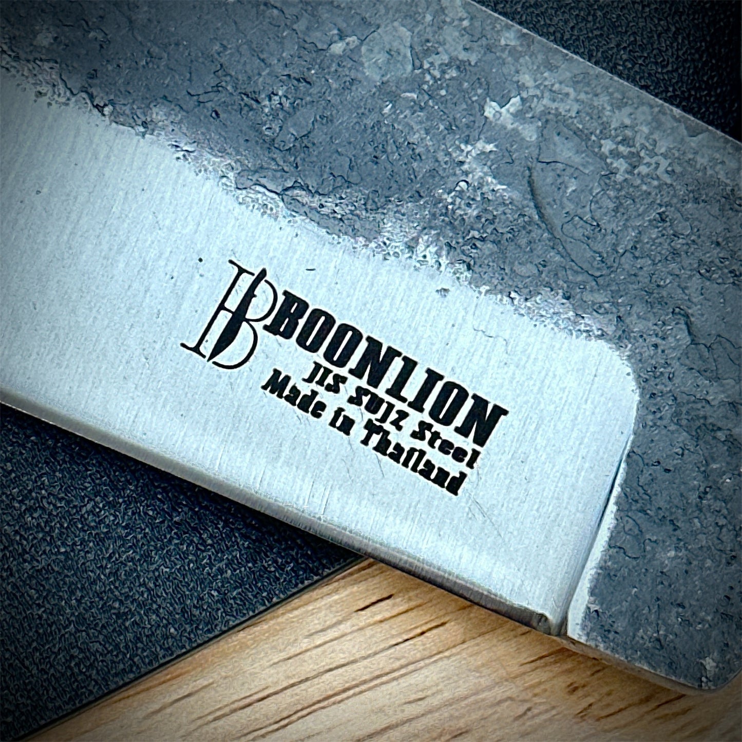 10" HmongBowie